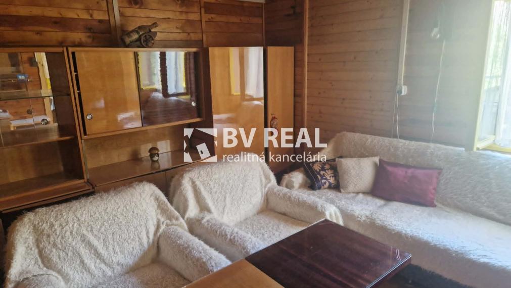 BV REAL na predaj rekreačná chata+záhrada Malé Uherce FM2526