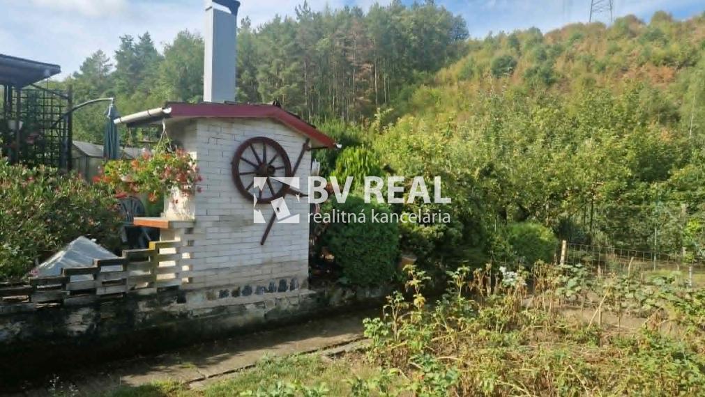BV REAL na predaj rekreačná chata+záhrada Malé Uherce FM2526