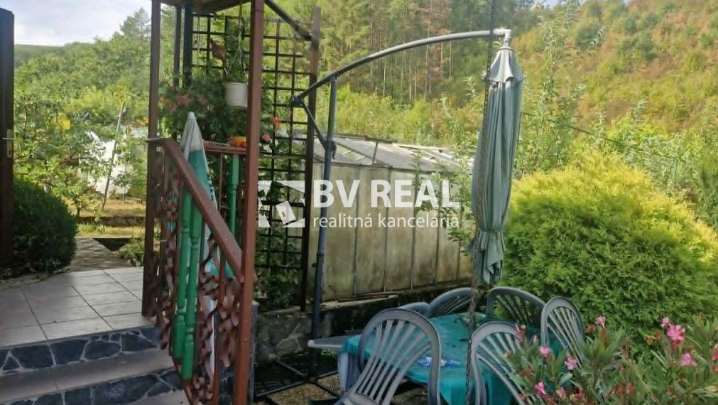 BV REAL na predaj rekreačná chata+záhrada Malé Uherce FM2526