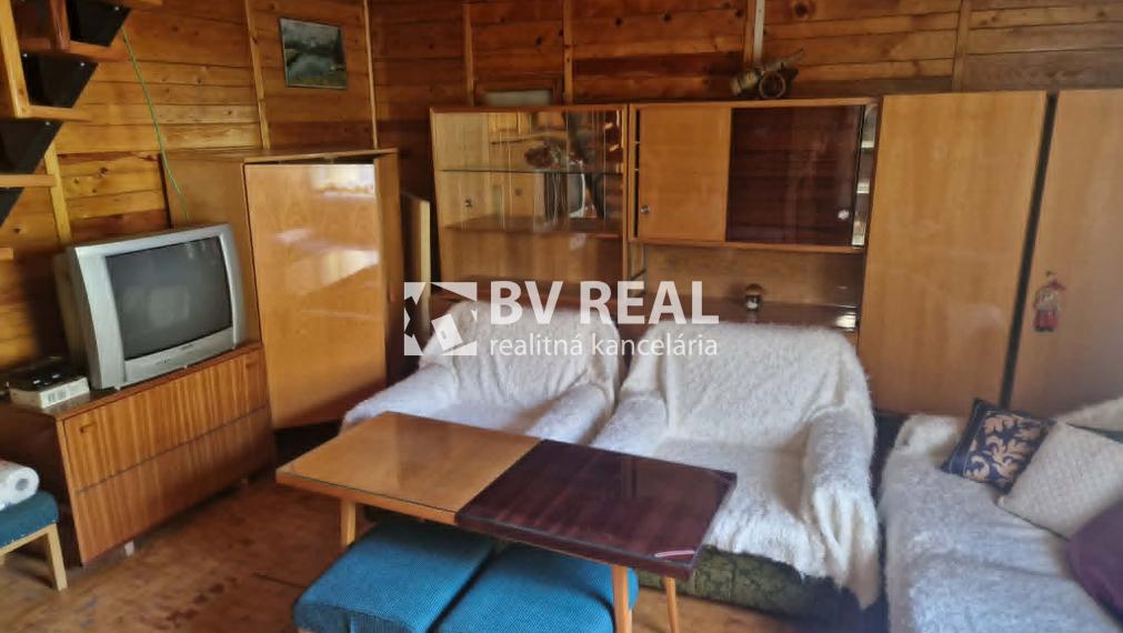 BV REAL na predaj rekreačná chata+záhrada Malé Uherce FM2526