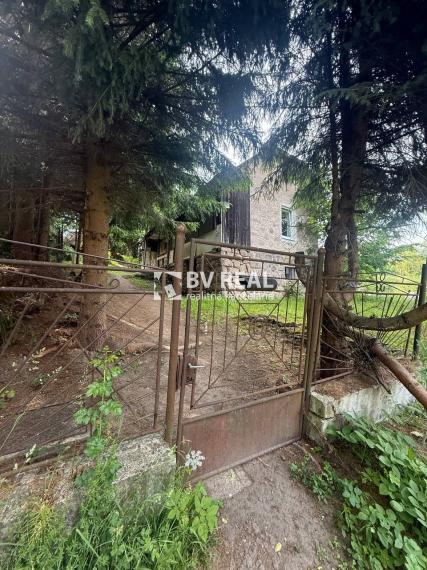 BV REAL na predaj rodinný dom Handlová FM2186