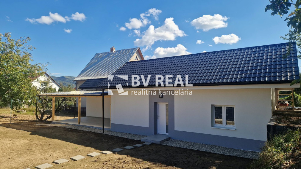 BV REAL Na predaj rodinný dom s terasou Nitrianske Pravno FM2530