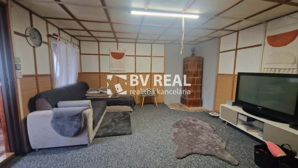 BV REAL Na predaj chata a záhrada Bartošová Lehôtka FM2534
