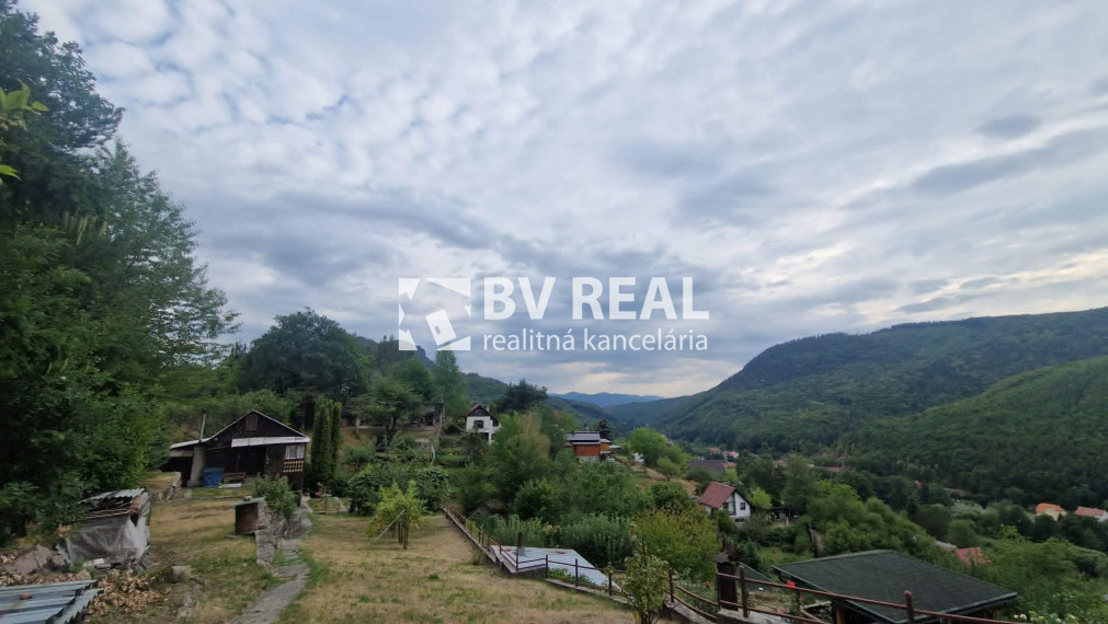 BV REAL Na predaj chata a záhrada Bartošová Lehôtka FM2534