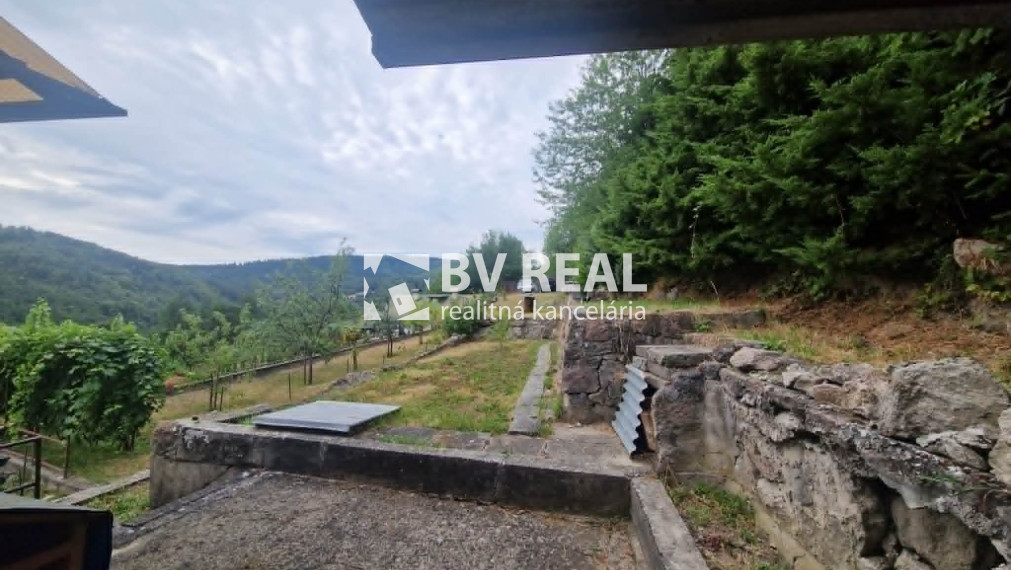 BV REAL Na predaj chata a záhrada Bartošová Lehôtka FM2534