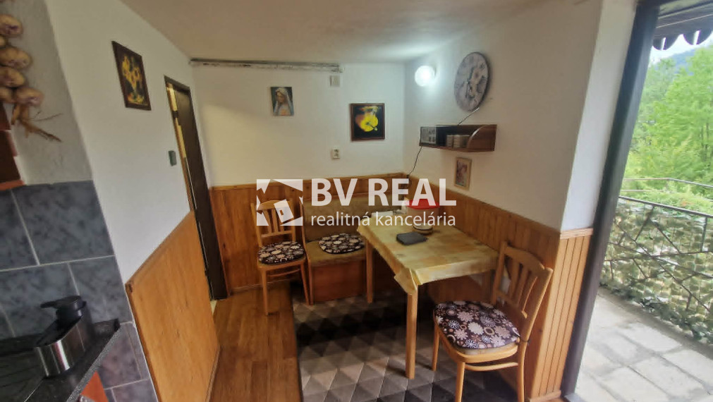 BV REAL Na predaj chata a záhrada Bartošová Lehôtka FM2534