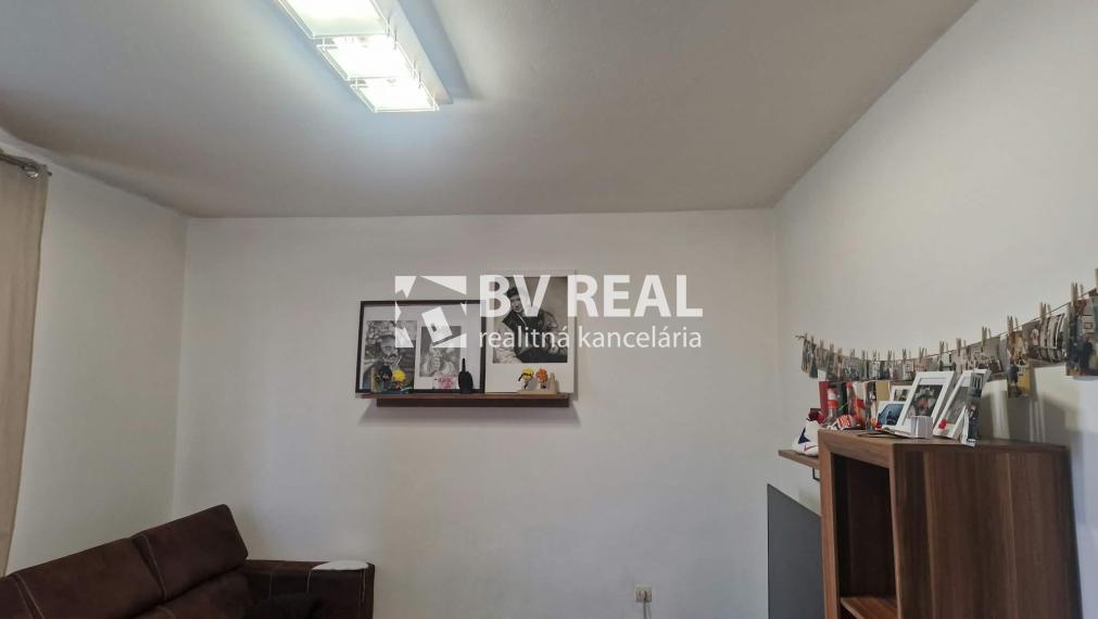BV REAL na prenájom 2 izbový byt Prievidza FM2537