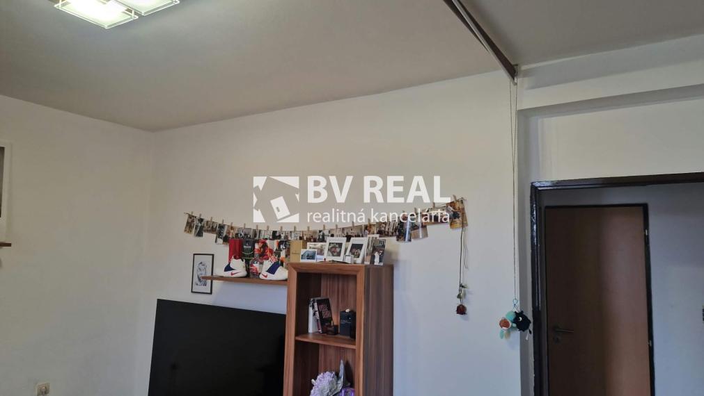 BV REAL na prenájom 2 izbový byt Prievidza FM2537