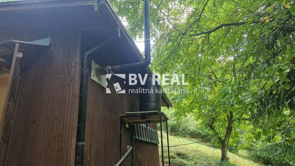 BV REAL Na predaj chata Lehota pod Vtáčnikom Sekaniny FM2538