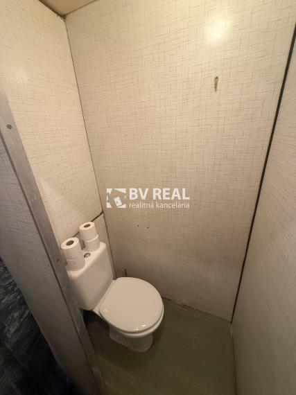 BV REAL Na predaj garsónka Handlová FM2541