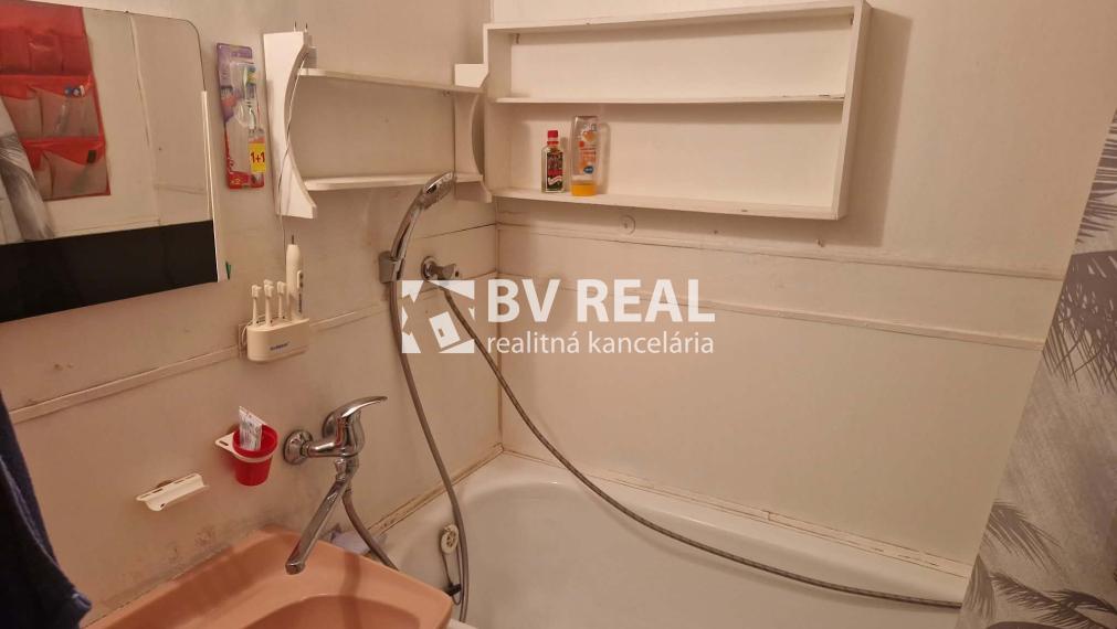 BV REAL na prenájom 3 izbový byt s odkupom na splátky FM2543