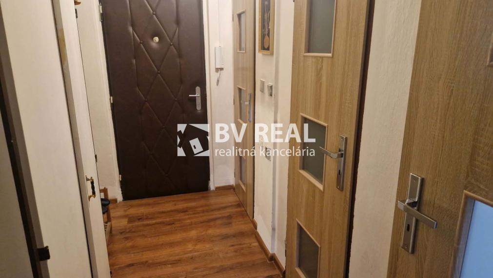 BV REAL na predaj 3 izbový byt Prievidza FM2544