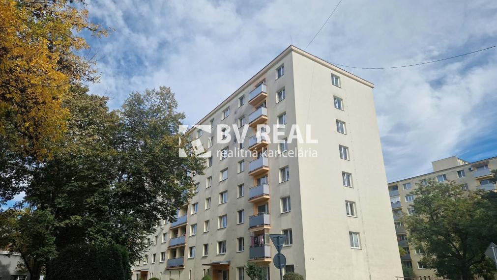 BV REAL na predaj 3 izbový byt Prievidza FM2544
