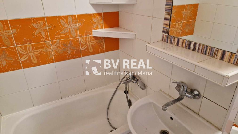 BV REAL Na predaj 3 izbový byt Žiar nad Hronom FM2266