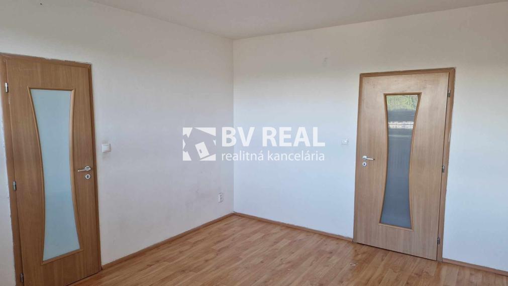 BV REAL Na prenájom 3 izbový byt s odkupom na splátky FM2