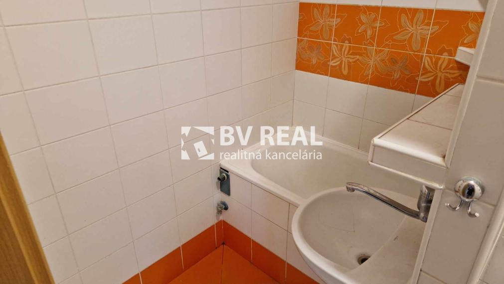 BV REAL Na prenájom 3 izbový byt s odkupom na splátky FM2