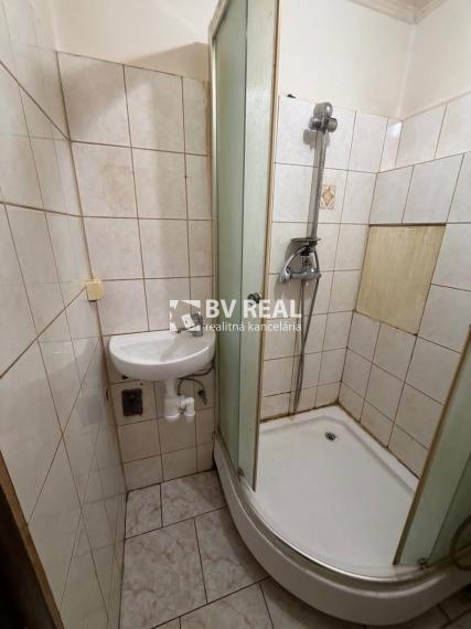 BV REAL Na predaj 1 izbový byt mesto Nováky FM2498
