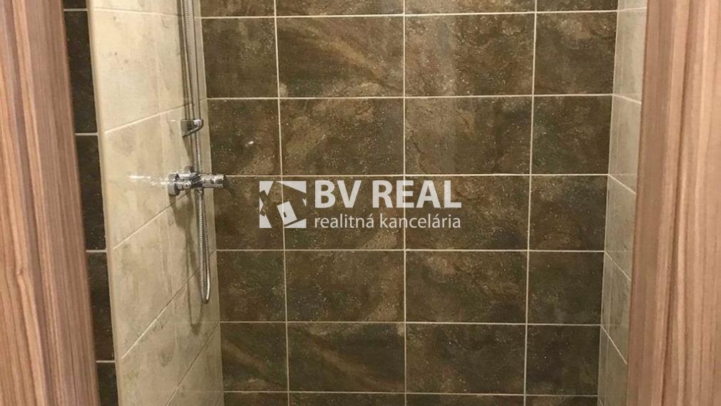 BV REAL Na predaj 2 izbový byt Handlová FM2224