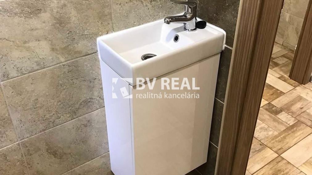 BV REAL Na predaj 2 izbový byt Handlová FM2224