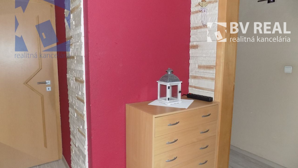 BV REAL EXKLUZÍVNE Predaj 3 izbového bytu 70m2 Prievidza KU1018