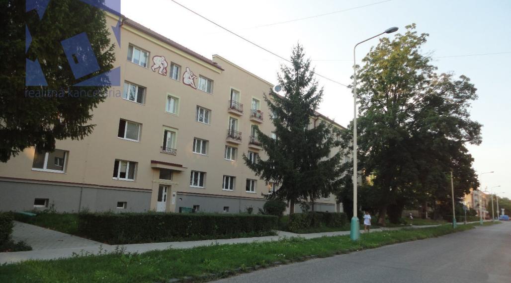 BV REAL Kúpa 1 izbového bytu Prievidza 70097