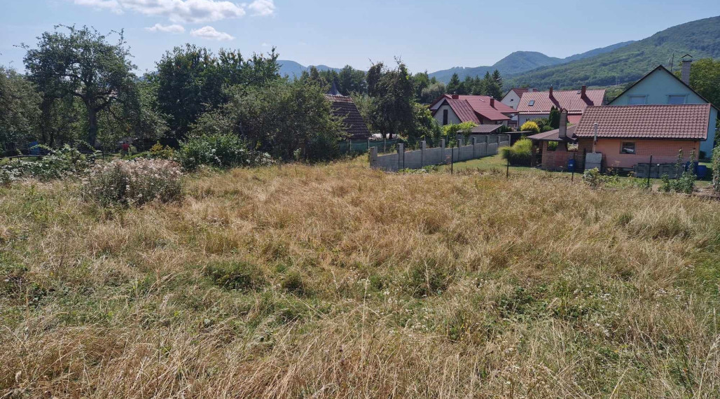 BV REAL Na predaj stavebný pozemok obec Liešťany FM2071