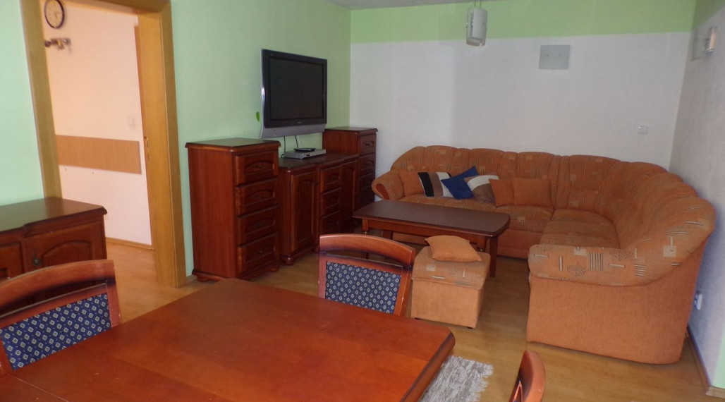 BV REAL Na prenájom komerčný priestor Prievidza FM2262