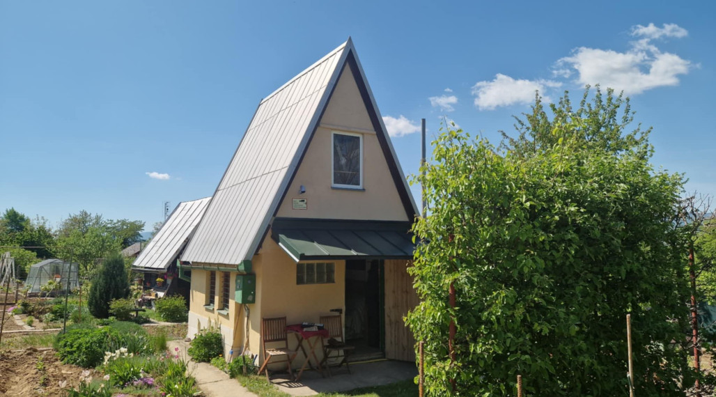 BV REAL predaj murovaná chata so záhradou Prievidza FM2285