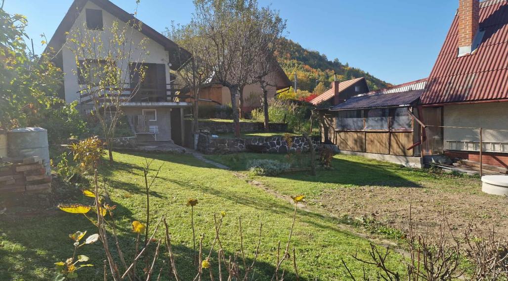 BV REAL predaj murovaná chata so záhradou Prievidza FM2356