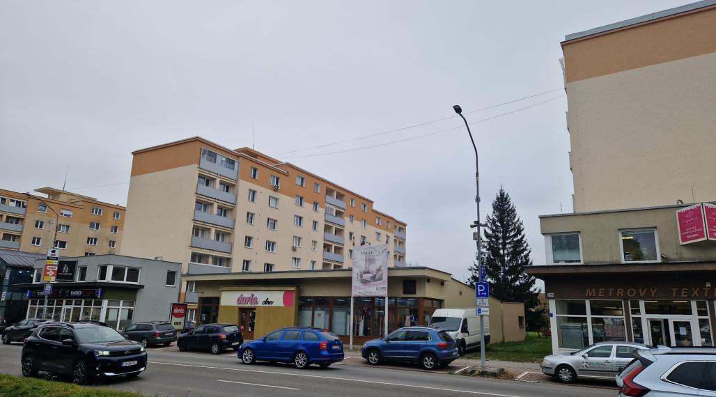 BV REAL Na prenájom polyfunkčná budova Prievidza FM2365