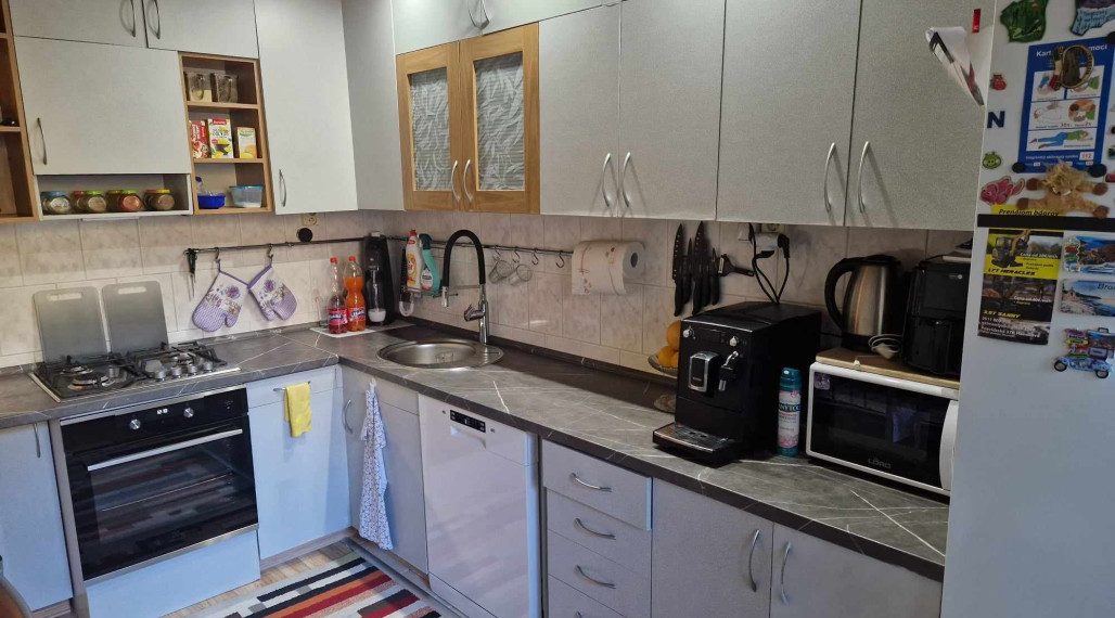 BV REAL Na predaj 4 izbový byt Handlová FM2176