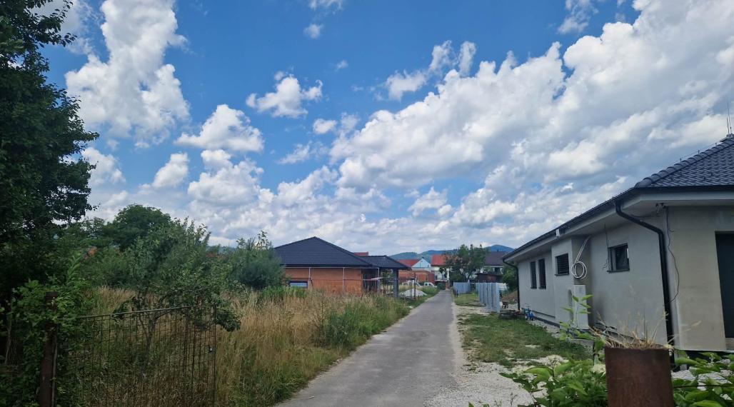 BV REAL Na predaj stavebné pozemky Nitrianske Pravno FM2083