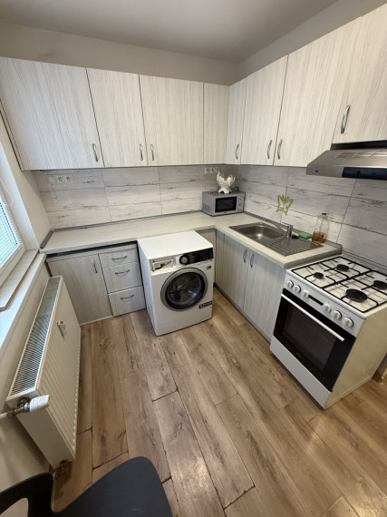 BV REAL Na prenájom 3 izbový byt Handlová FM2392