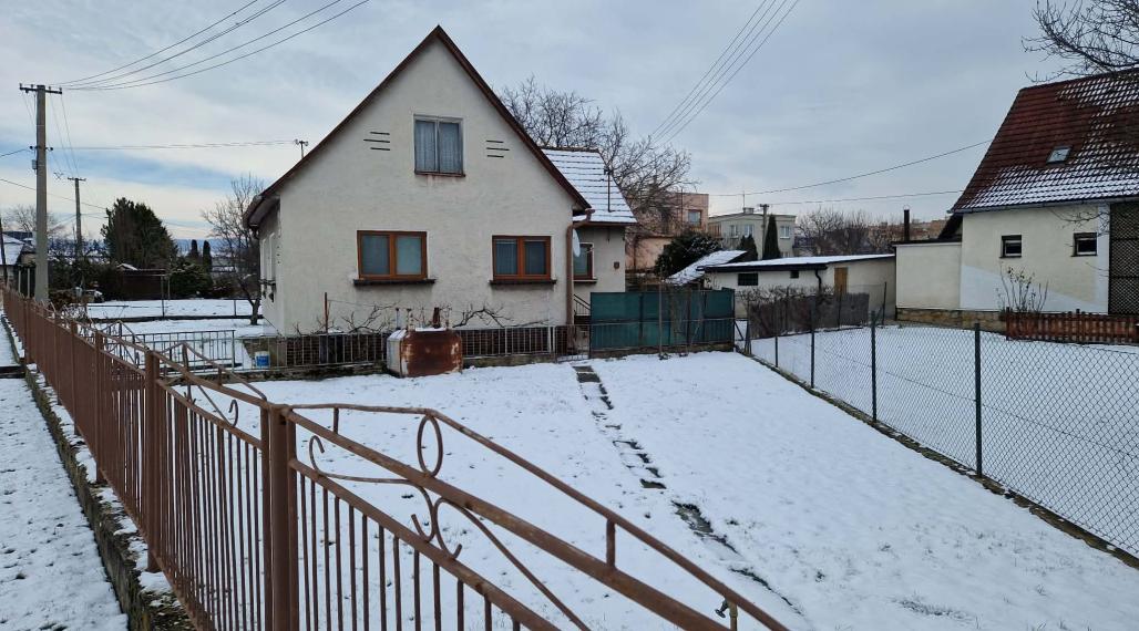 BV REAL Na prenájom rodinný dom Prievidza FM2417