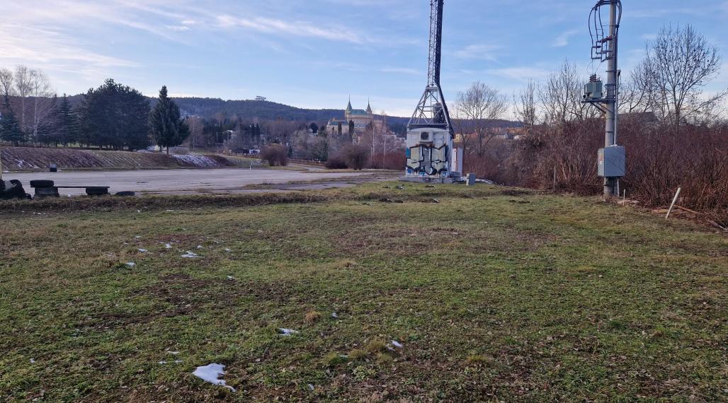 BV REAL Na predaj pozemok Bojnice FM2418