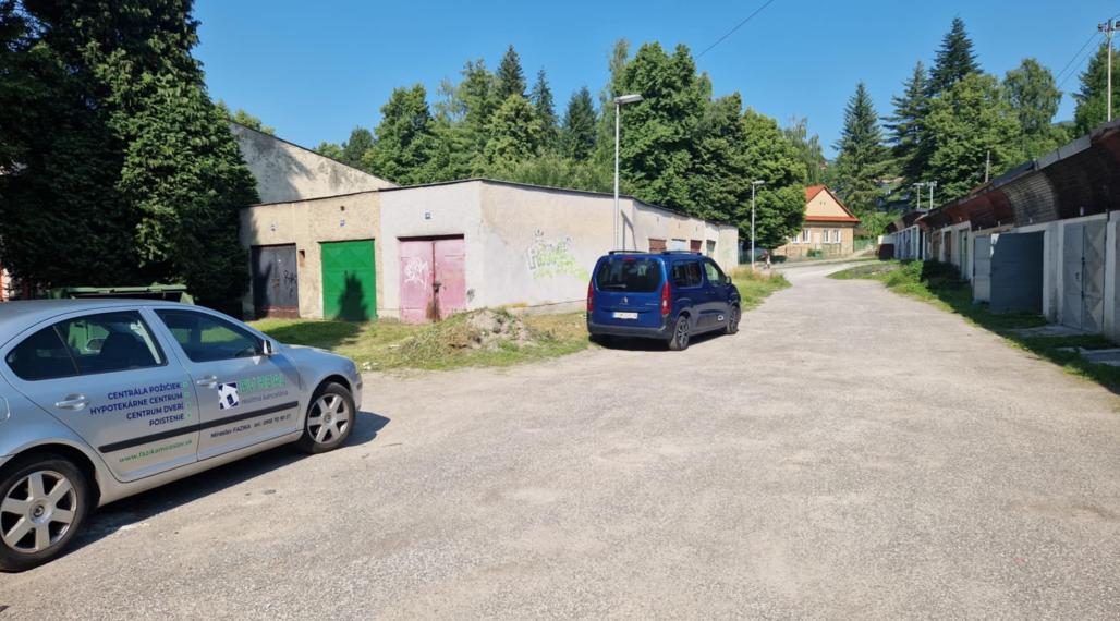 BV REAL Na predaj garáž 21 m2 Handlová FM2282