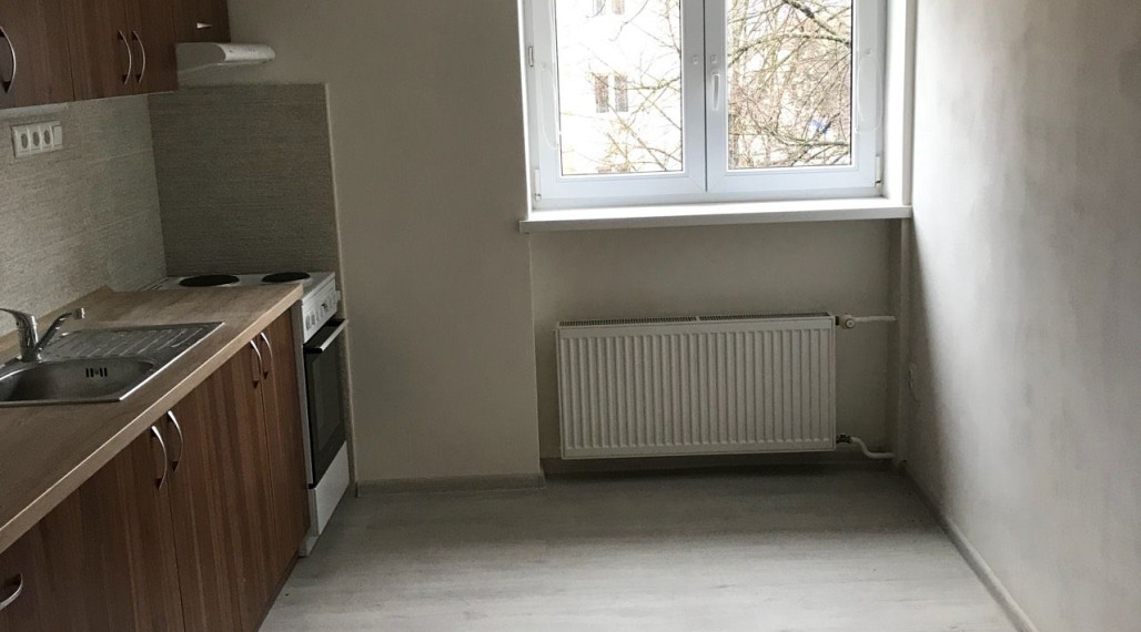 BV REAL Na predaj prerobený 2 izbový byt Handlová FM2515