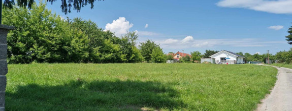 BV REAL Na predaj stavebný pozemok obec Borčany FM2013