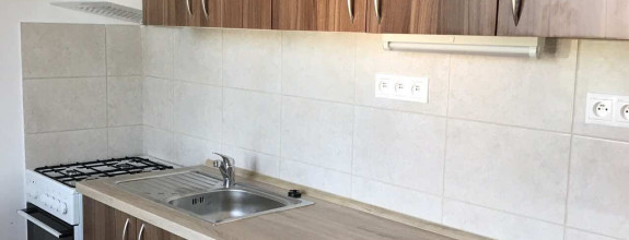 BV REAL Na prenájom 2 izbový byt Handlová FM2202