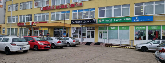 BV REAL Na prenájom komerčný priestor 44 m2 Prievidza FM2385