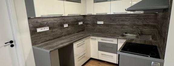 BV REAL Na predaj 2 izbový byt Handlová FM2153