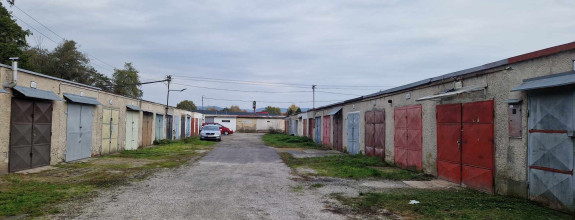 BV REAL Na prenájom garáž s jamou Prievidza FM2173