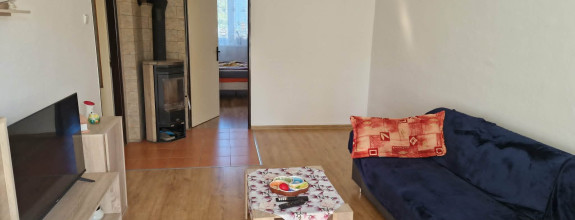 BV REAL Na predaj 3 izbový byt+garáž+záhrada Uhrovec FM2518