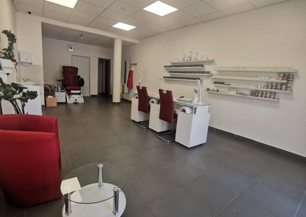 BV REAL PRENAJATÝ komerčný priestor 40 m2 Prievidza BVE004