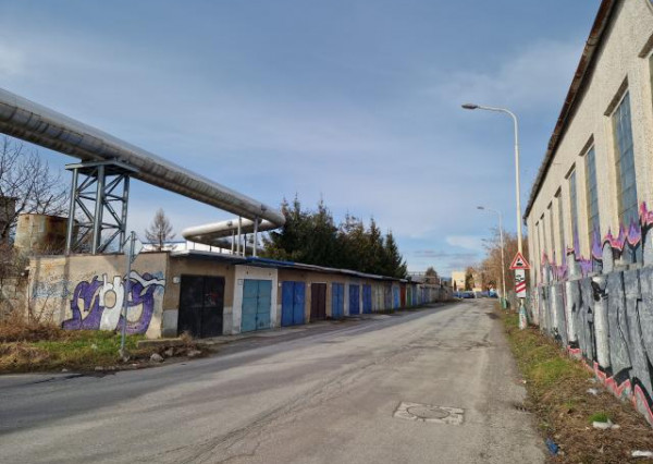 BV REAL na predaj garáž Prievidza ulica Teplárenská FM2232