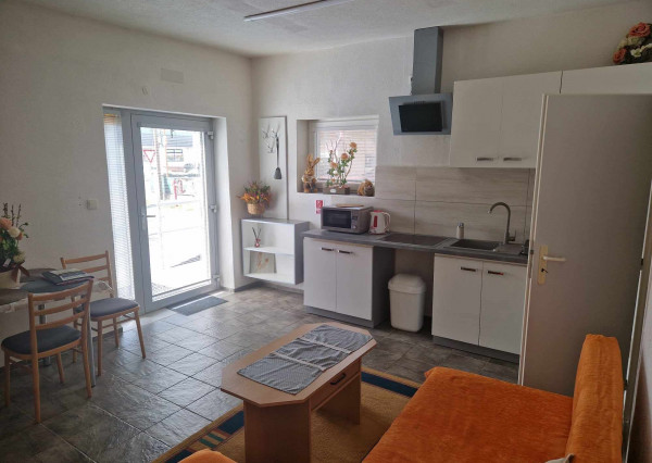 BV REAL predaj polyfunkčný objekt Čereňany okres Prievidza FM2126