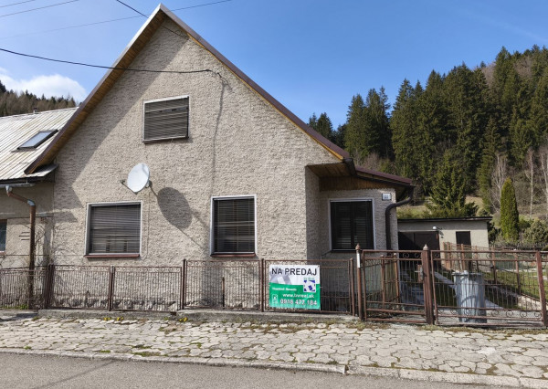 BV REAL na predaj 5 izbový rodinný dom Horný Turček BV5005