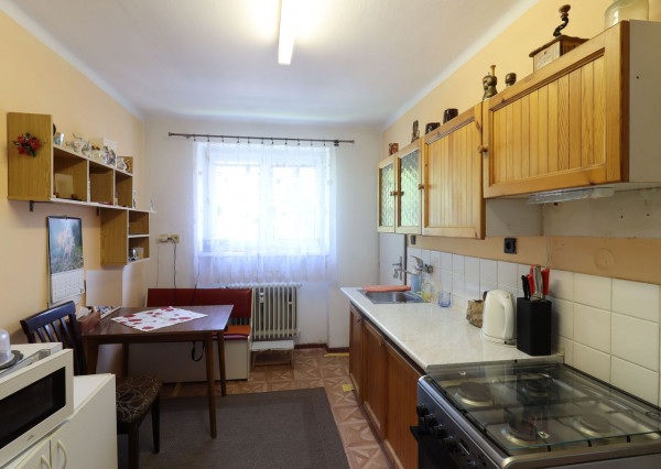 BV REAL na predaj 3 izbový byt 71 m2 Nováky BV5007