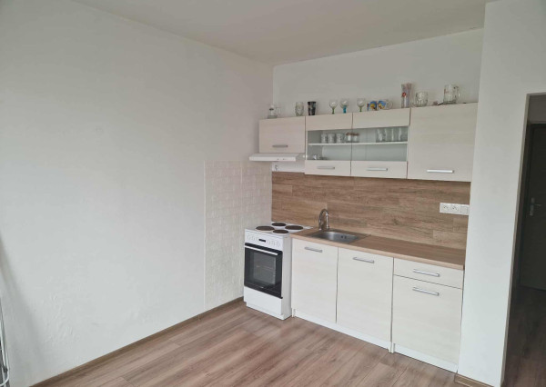 BV REAL Na prenájom 1 izbový byt Prievidza FM2342