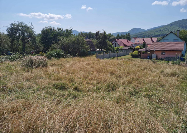 BV REAL Na predaj stavebný pozemok obec Liešťany FM2071